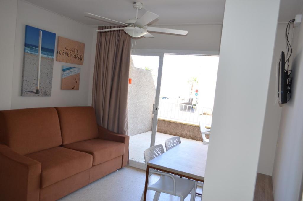 Apartaments Gibert Sant Antoni De Calonge Zimmer foto