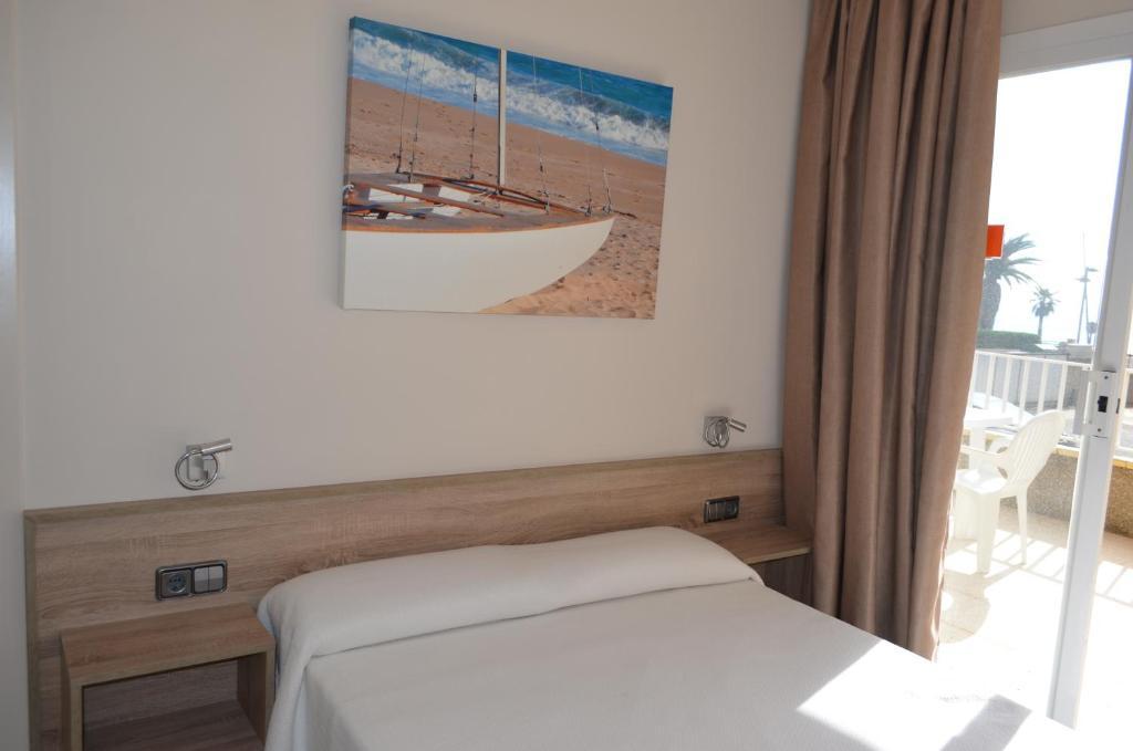 Apartaments Gibert Sant Antoni De Calonge Zimmer foto